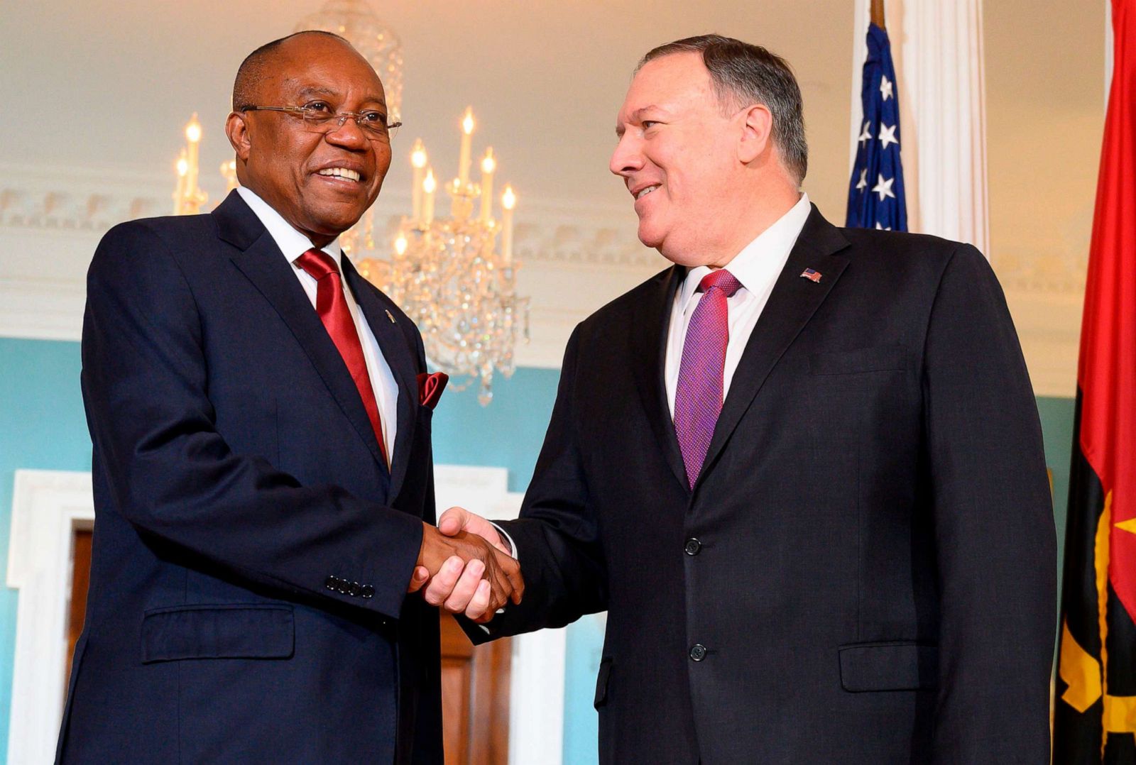 Pompeo applauds Angola’s moves against graft