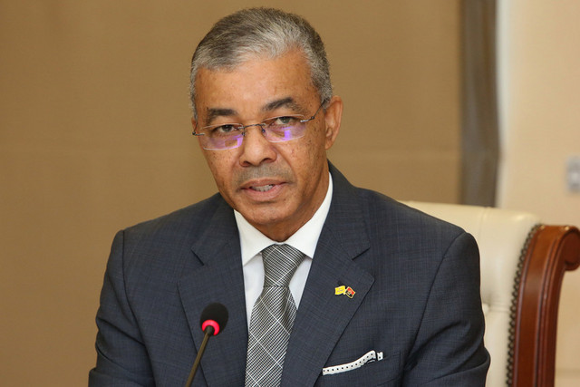 Angola’s Sonangol begins selling assets in firms