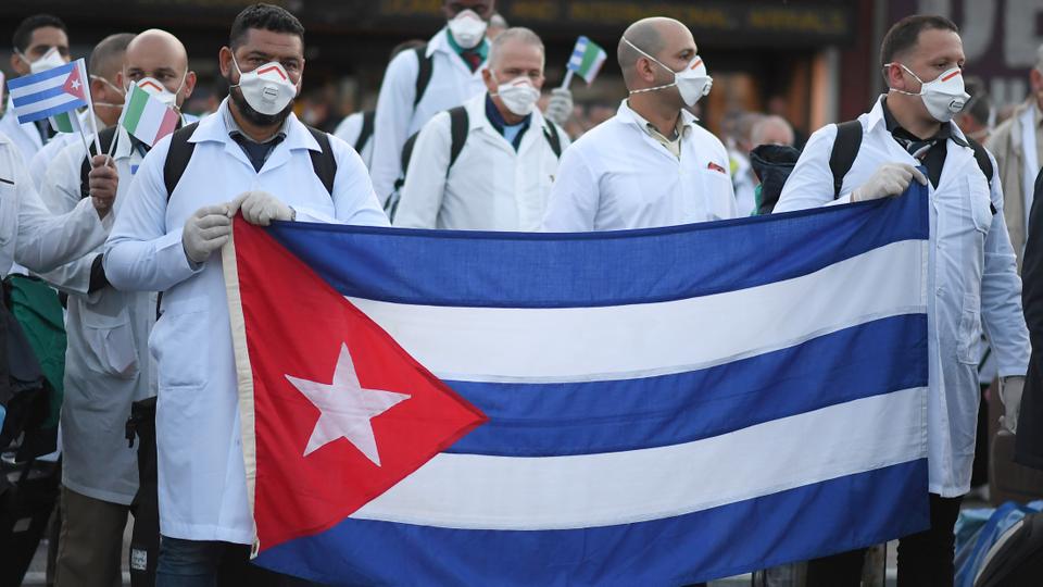 Cuba sends doctors to South Africa to combat coronavirus