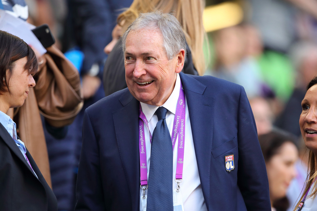 Liverpool should be awarded Premier League title, says Houllier
