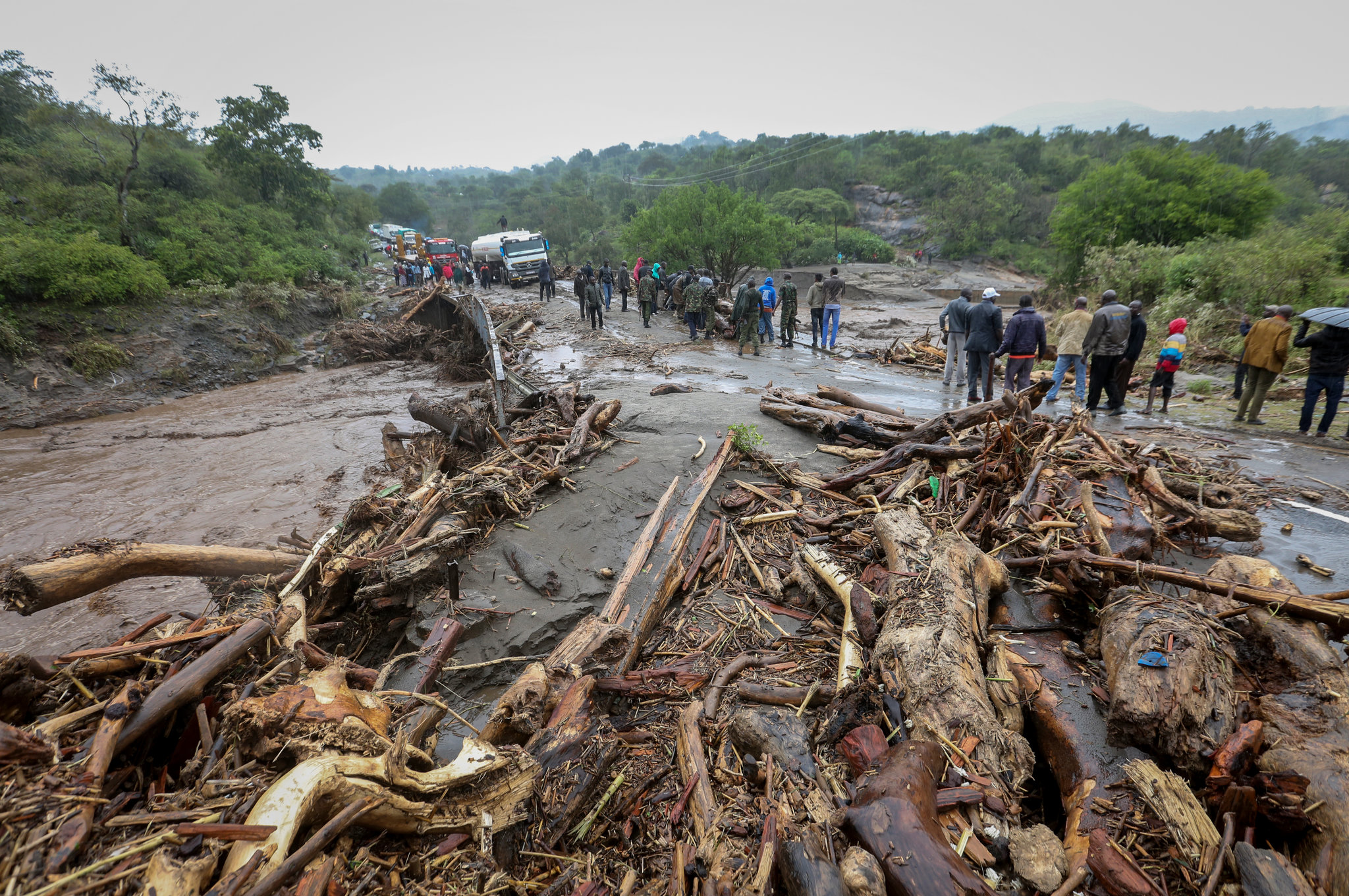 Kenya floods kill 194, people evacuated from risk areas near dams