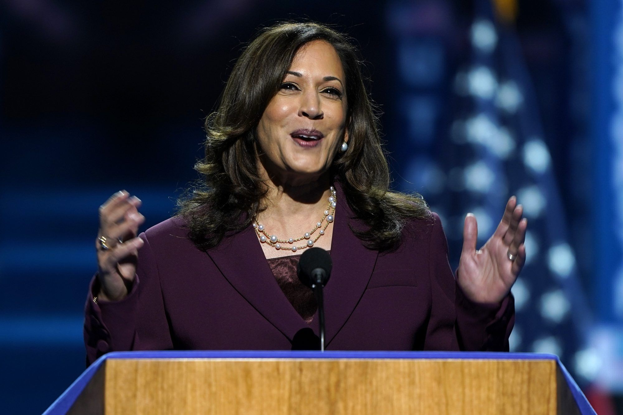 Kamala Harris accepts historic vice presidential nomination