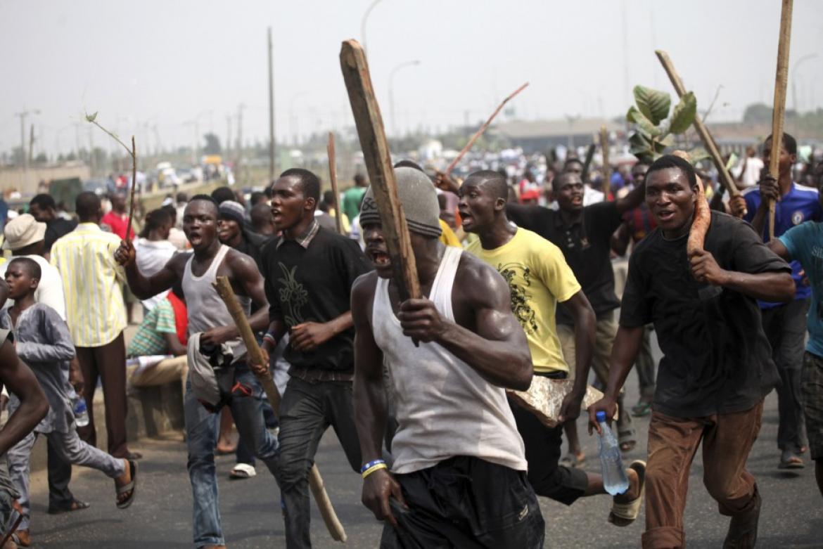 Lagos imposes indefinite curfew to curb Nigeria protests, police deploy anti-riot squad