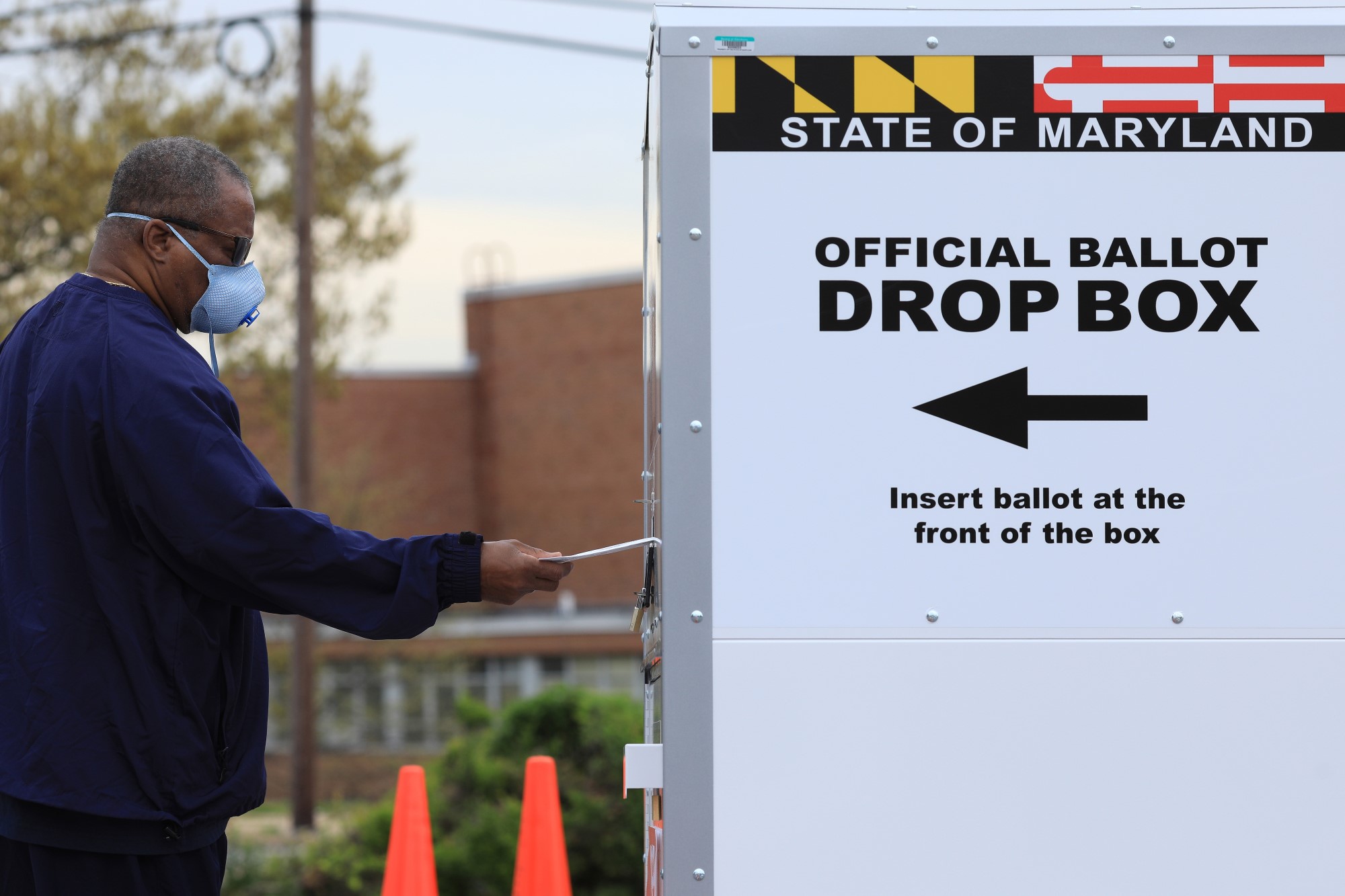 Nearly 4 million Americans have already voted, suggesting record election turnout