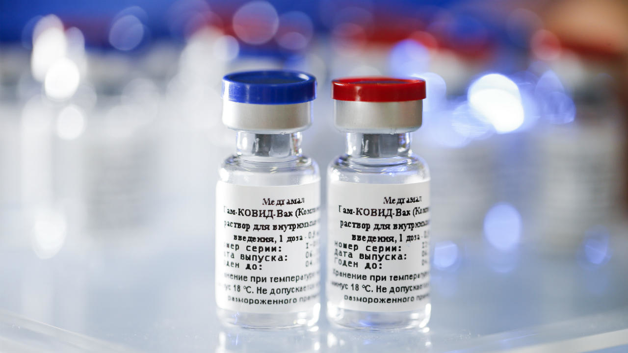 Russia’s coronavirus vaccine is 91.6% effective, a new study shows