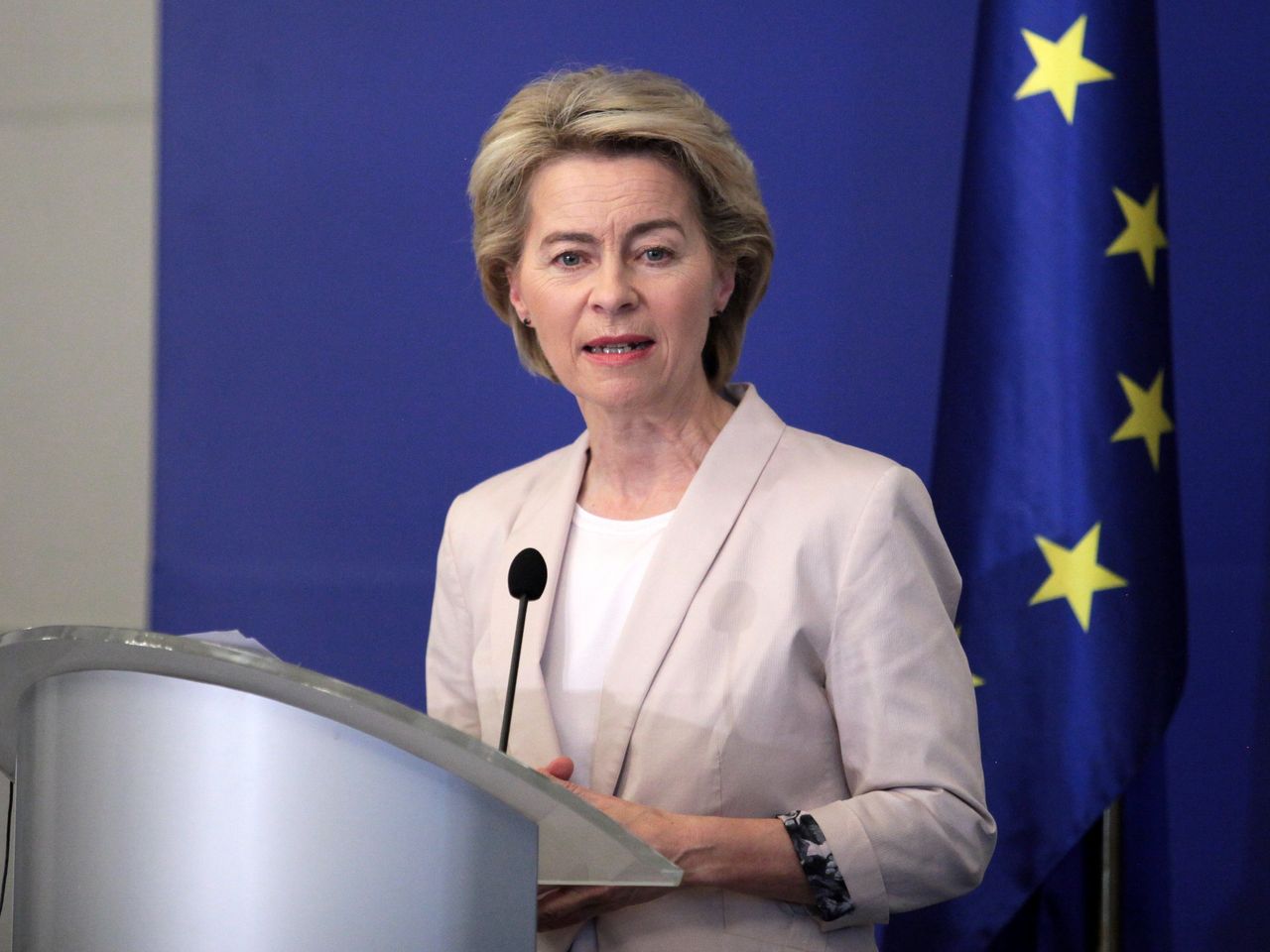 European Commission outlines plans for Green Pass for freedom of travel within bloc