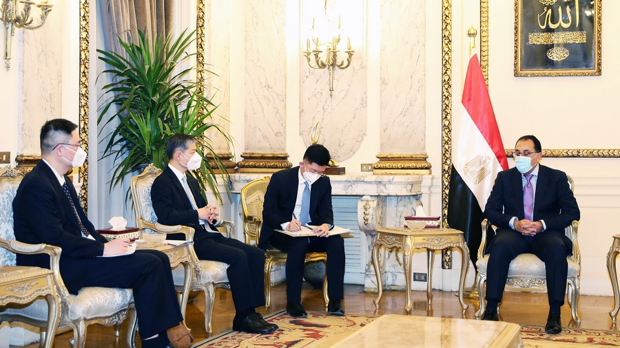 Egypt signs deal with China to manufacture Sinovac vaccine locally