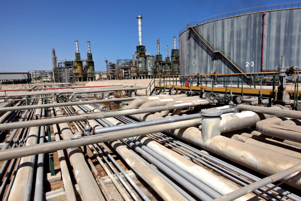 Oil prices drop as coronavirus caseloads rise