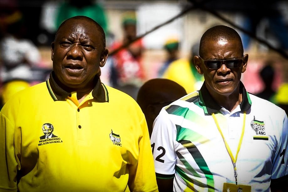 Suspended Secretary General of South Africas governing party suspends President Ramaphosa