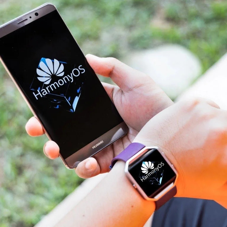 Huawei launches its operating system for phones today