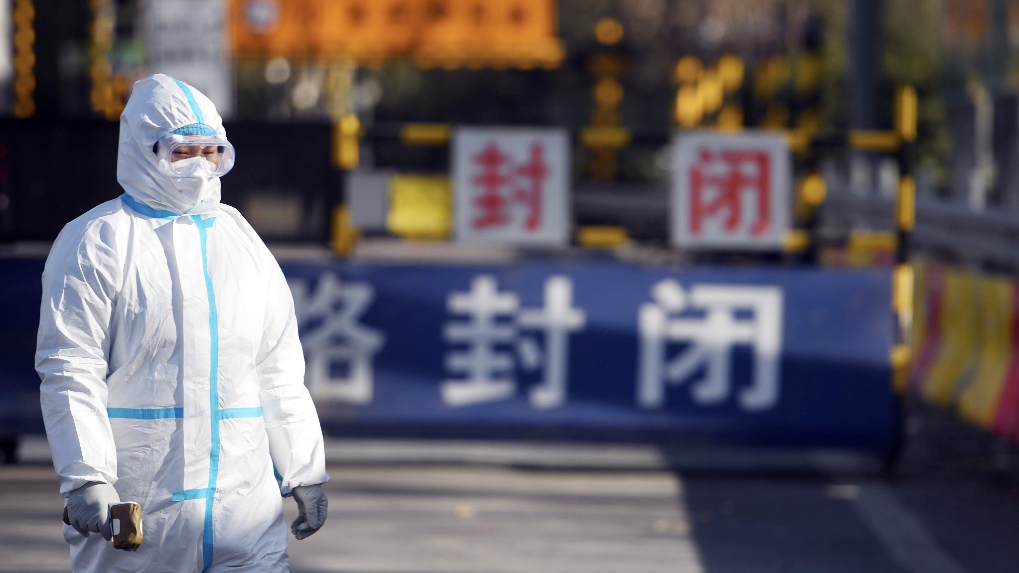 China reports no new local COVID-19 cases for first time since July