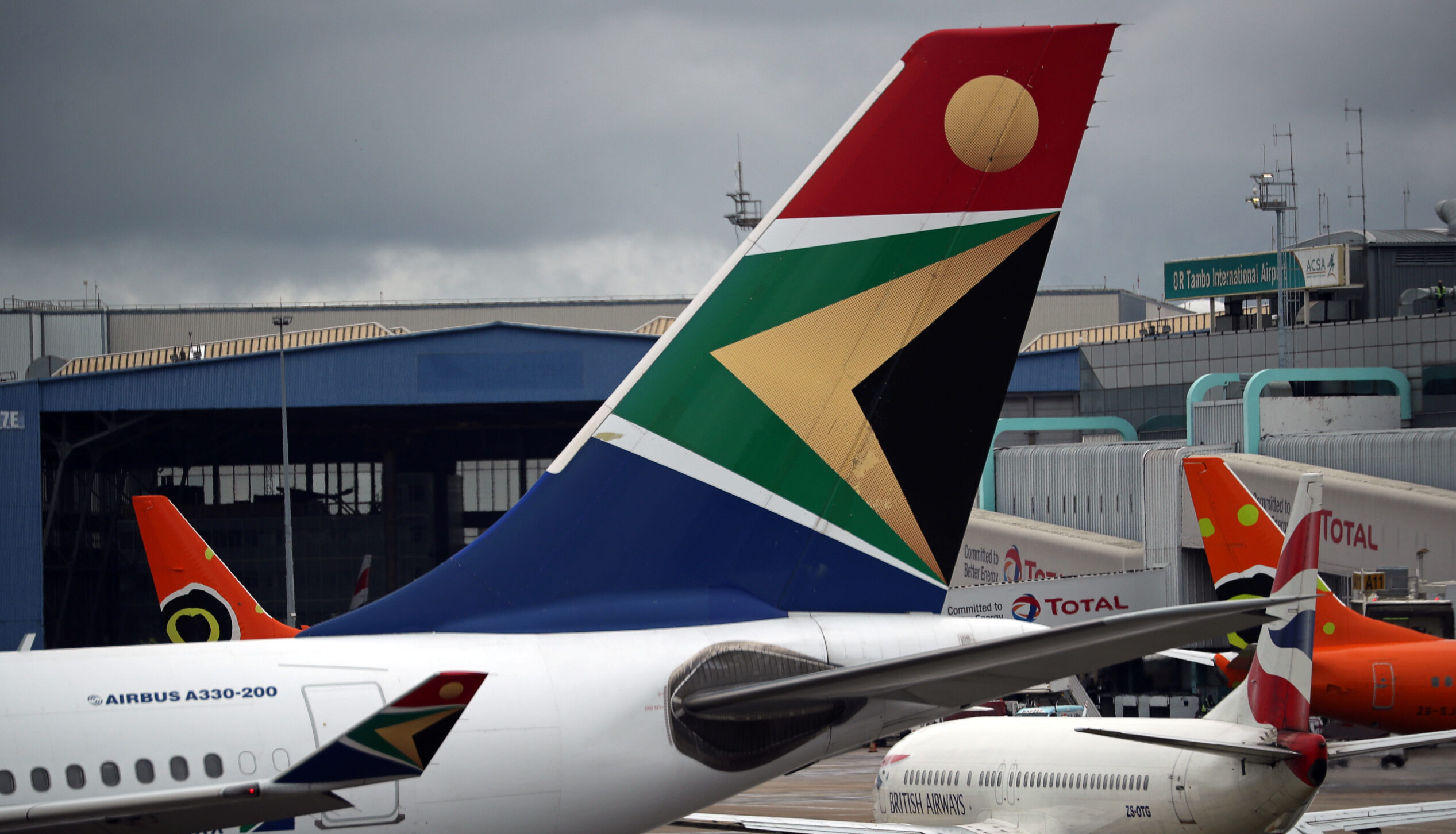 S. African Airways to resume flights in September