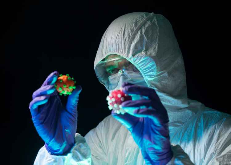 South African Scientists Discover New Coronavirus Variant with Multiple Mutations