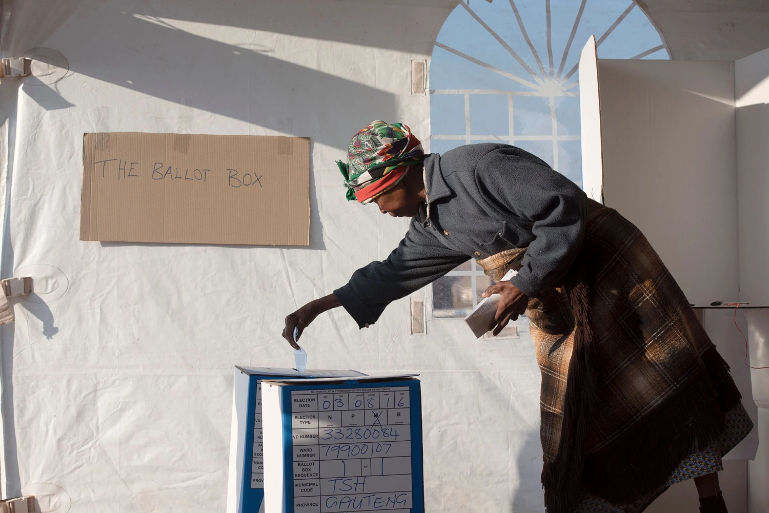 South Africa’s election body to seek delay in local elections