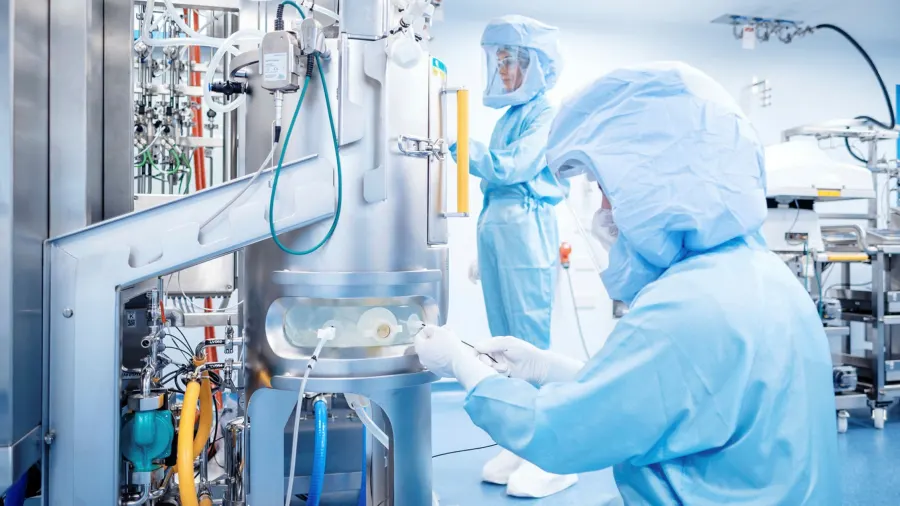 Moderna plans mRNA vaccine factory in Africa