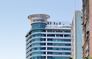 Angola calls for more foreign investment in oil sector