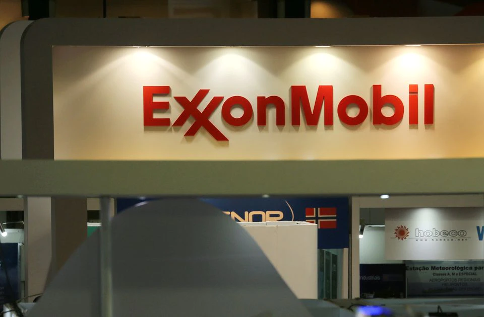 Exxon board debates dropping several major oil and gas projects – WSJ