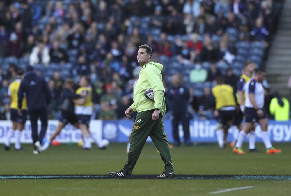 South Africa’s Erasmus banned for criticizing ref in video