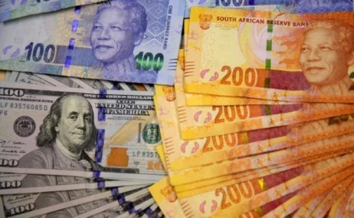 South Africa spending restraint plans lifts rand, gvt bonds