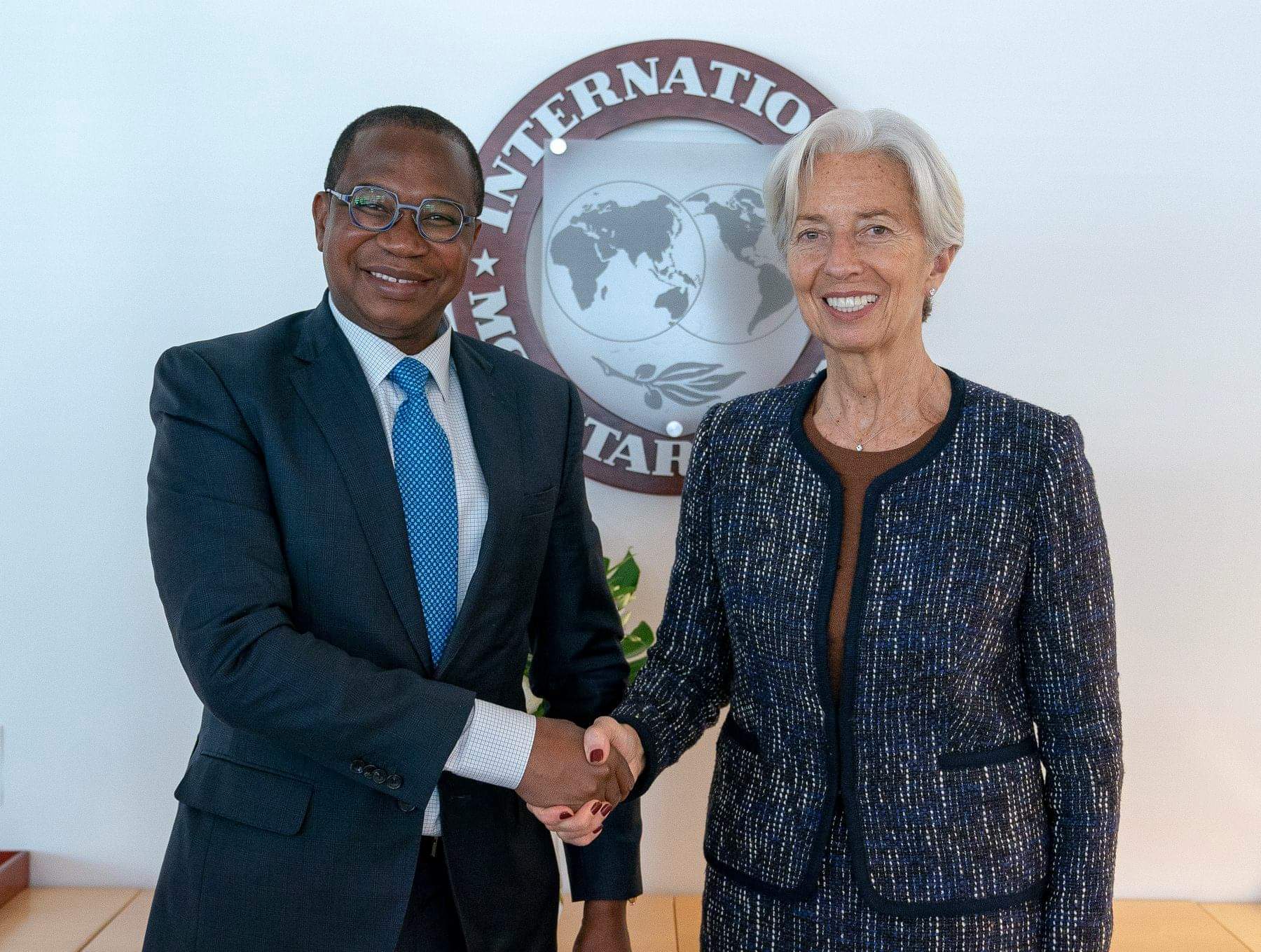 Zimbabwe’s economy to grow by 6 pct in 2021: IMF