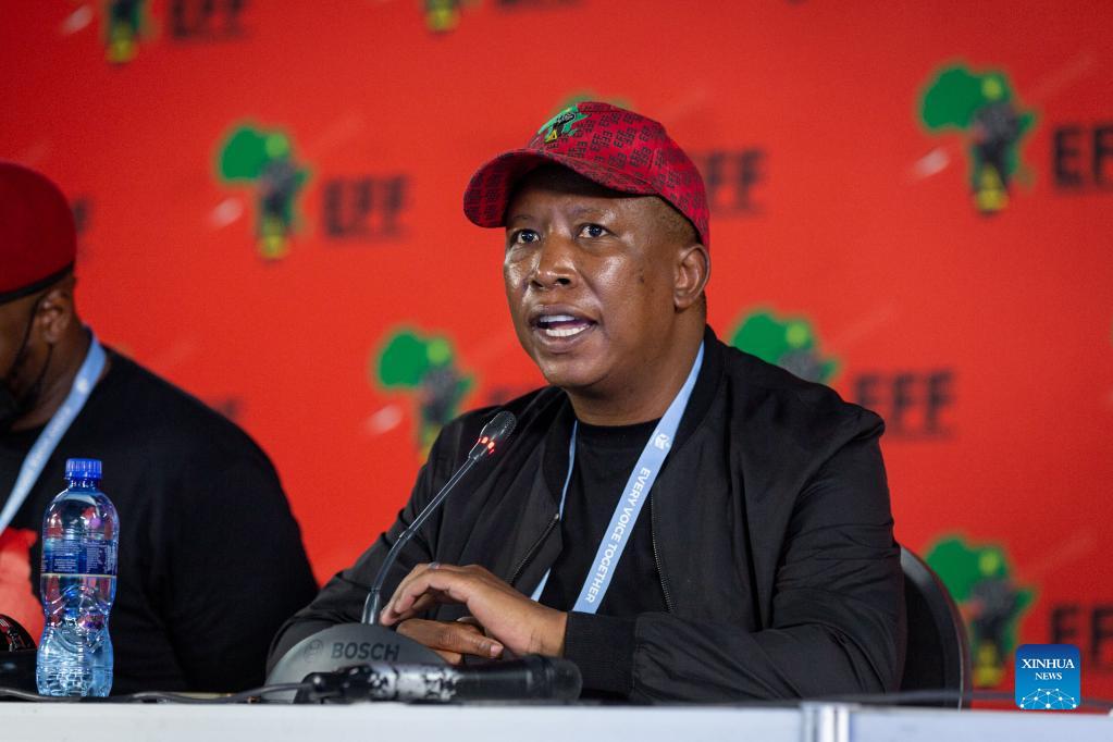 S. Africa’s ruling party suffers big losses in 2021 local elections