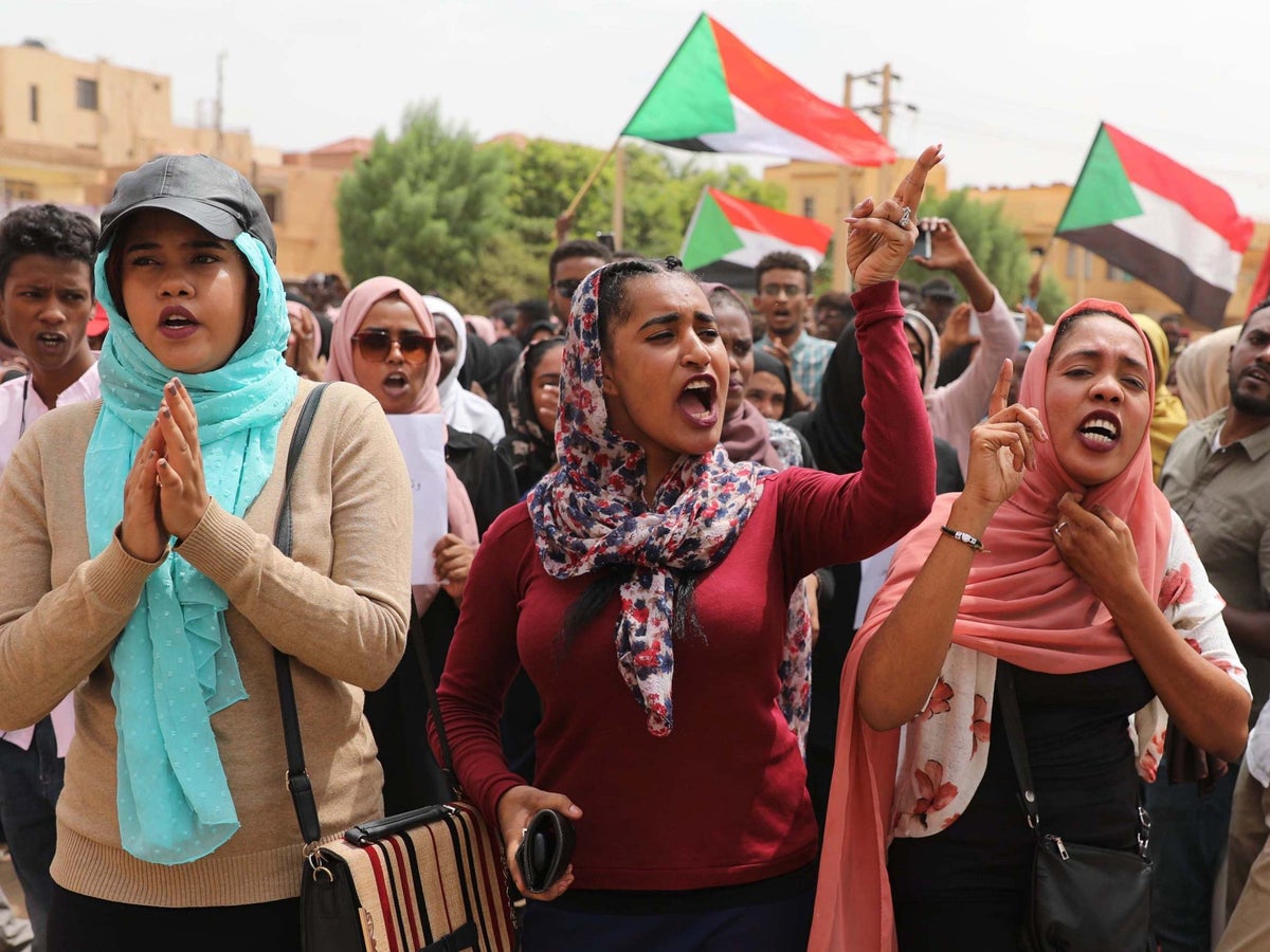 Women Candidates Push for 30 Percent Quota in House of the People