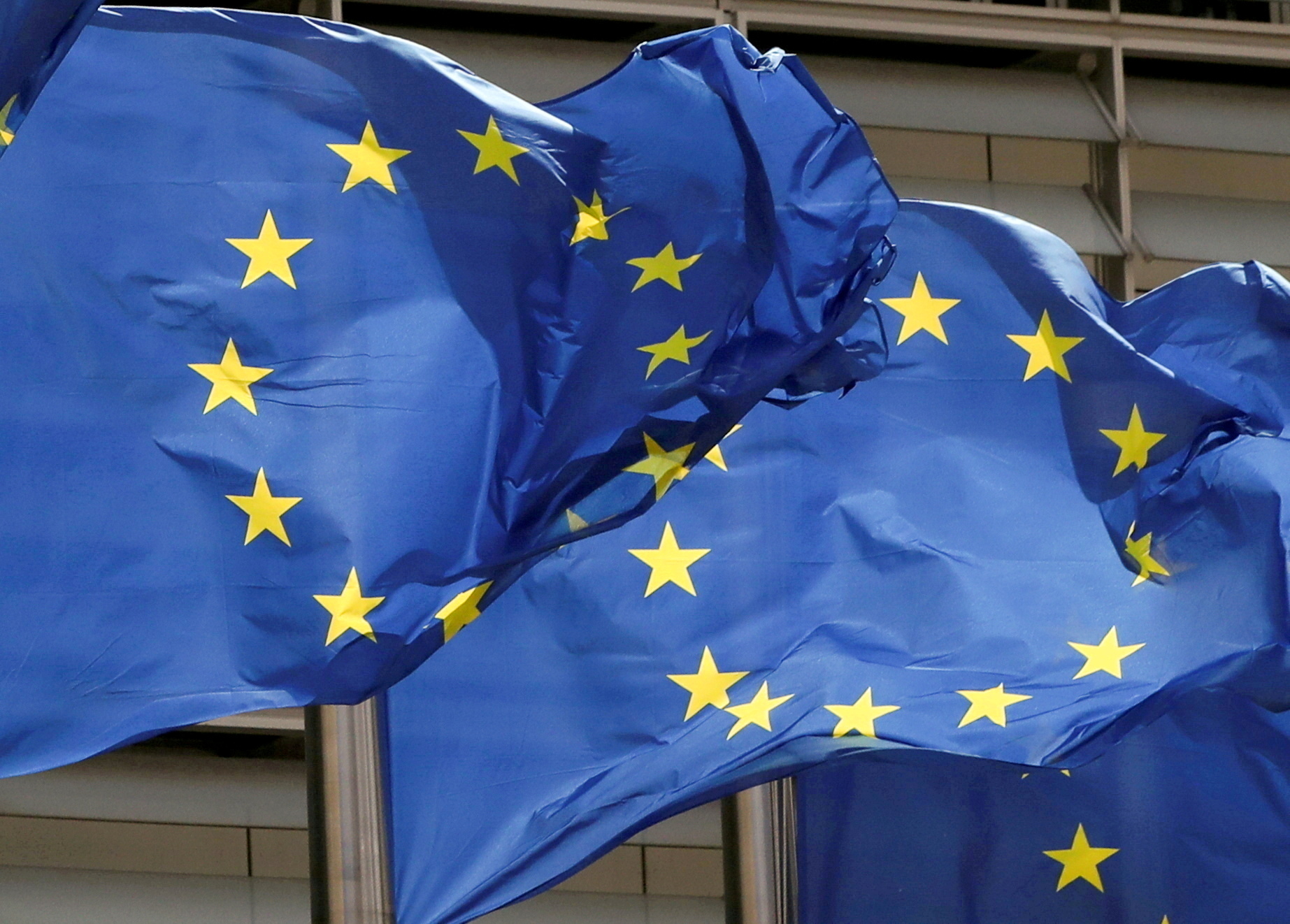 EU to consider easing Omicron travel curbs on southern Africa