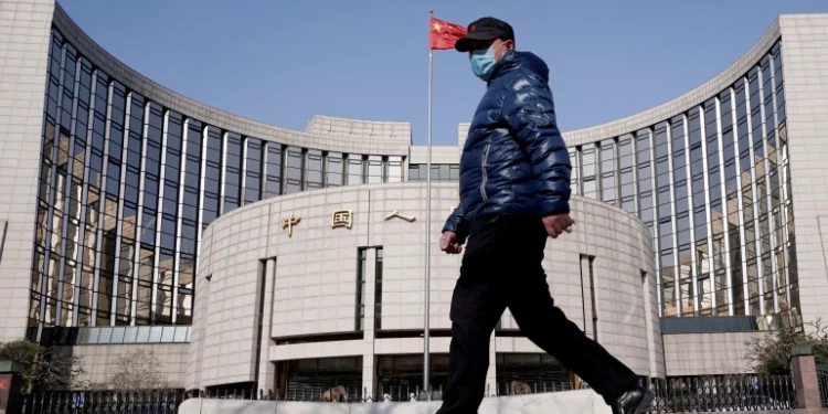 China holds interest rates steady despite COVID, Ukraine woes