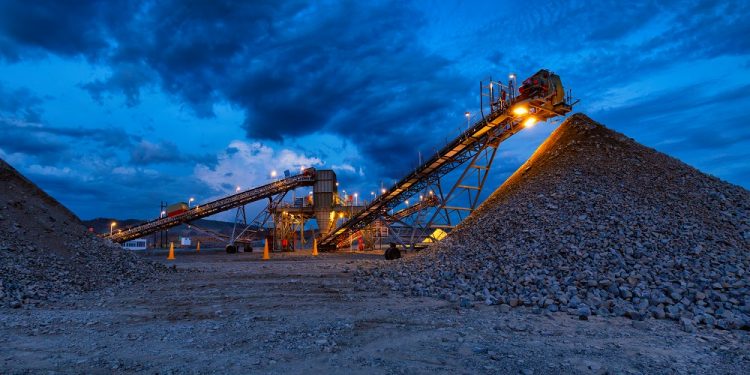 Amplats CEO says carmakers looking for palladium after Russia sanctions