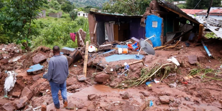 South Africa: Overnight floods kill 20 in Durban and environs