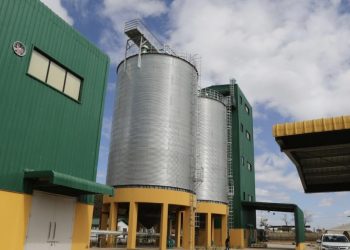 Zambia commissions China-aided milling plants