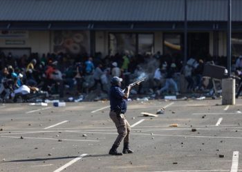 To save migrants in South Africa, South Africa itself has to be saved