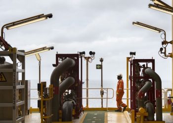 Angola Tops Nigeria as Africa’s Biggest Oil Producer in August