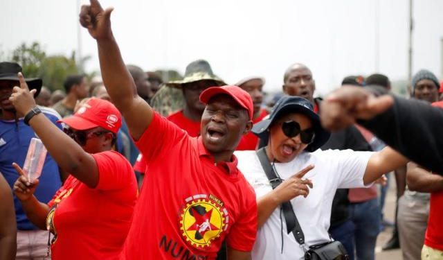 S.Africa’s Transnet agrees three-year wage deal with majority labour union