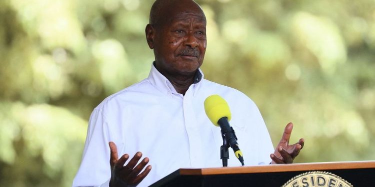 Uganda’s Museveni issues apology to Kenya for son’s controversial tweets