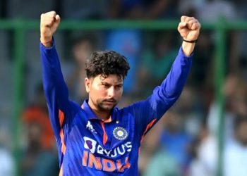 Kuldeep shines as India crush South Africa to clinch ODI series