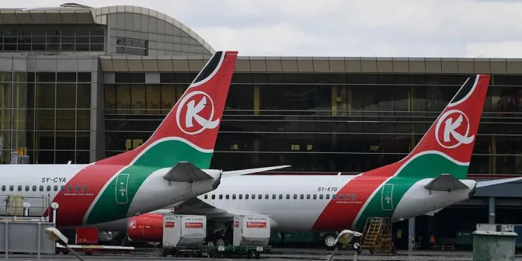 Ruto seeks Kenya Airways sale to strategic investor in US trip