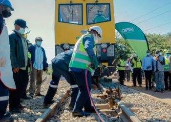 Railway line linking Malawi with Mozambican central port reopens after  37 years