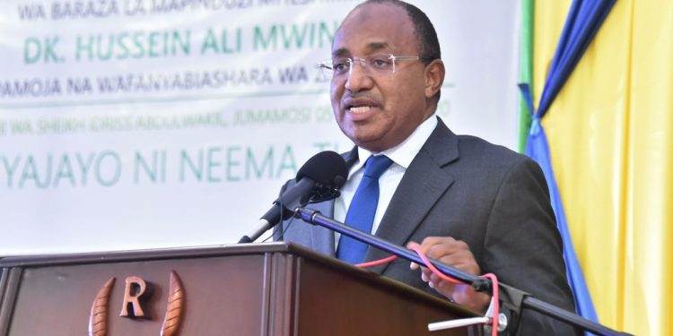 Tanzania’s Zanzibar president opens tourism summit