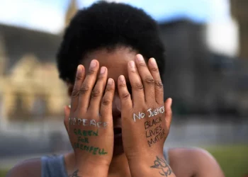 Black children six times likelier to be strip-searched: UK report
