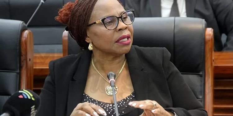 Zimbabwe Suspends Import Duties on Basic Commodities for Six Months