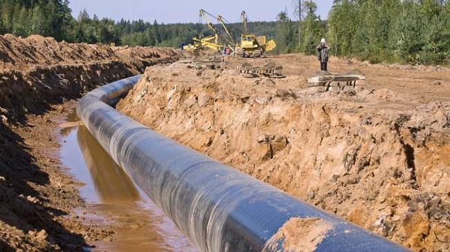 Controversial $4 Billion Oil Pipeline in Africa Raises Climate Concerns
