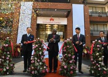 South African President Welcomes Huawei Innovation Center for Economic Growth