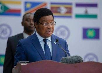 Tanzanian PM Urges Local Cashew Processing for Economic Growth