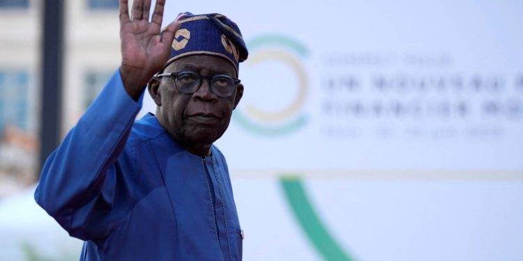 Nigeria Saves Over $1.32 Billion by Scrapping Fuel Subsidy and Unifying Exchange Rates