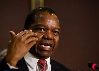 Zimbabwe’s Economy Set for Strong 5.3% Growth in 2023, Central Bank Governor Reports