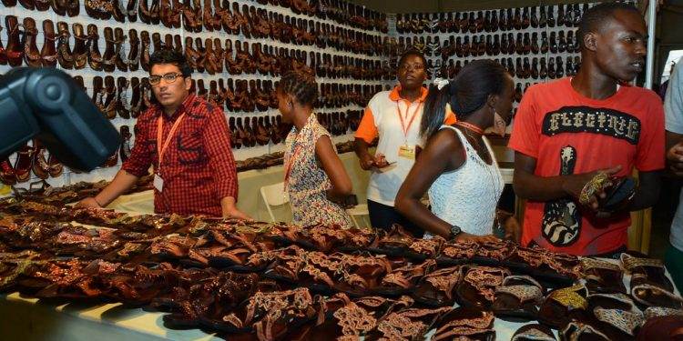 Rwandan Artistry Shines at Trade Fair: Tradition and Creativity Converge