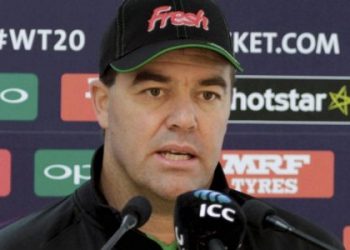 Heath Streak says he is ‘very much alive’ after teammates pay tributes to ‘dead’ Zimbabwe star