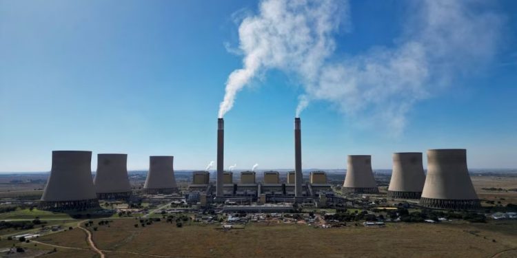 South Africa Secures $676 Million in Grants for Green Energy Transition