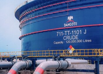 Dangote Oil Refinery Begins Supplying Nigeria’s Fuel Market, Aiming for Energy Independence